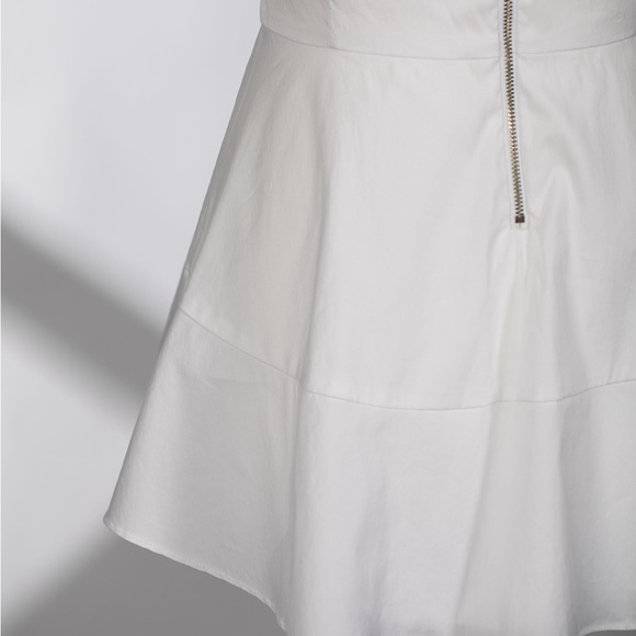 White House Black Market Peplum Top with Zipper Back, Size 6/Small (Never Worn) - Picture 6 of 8